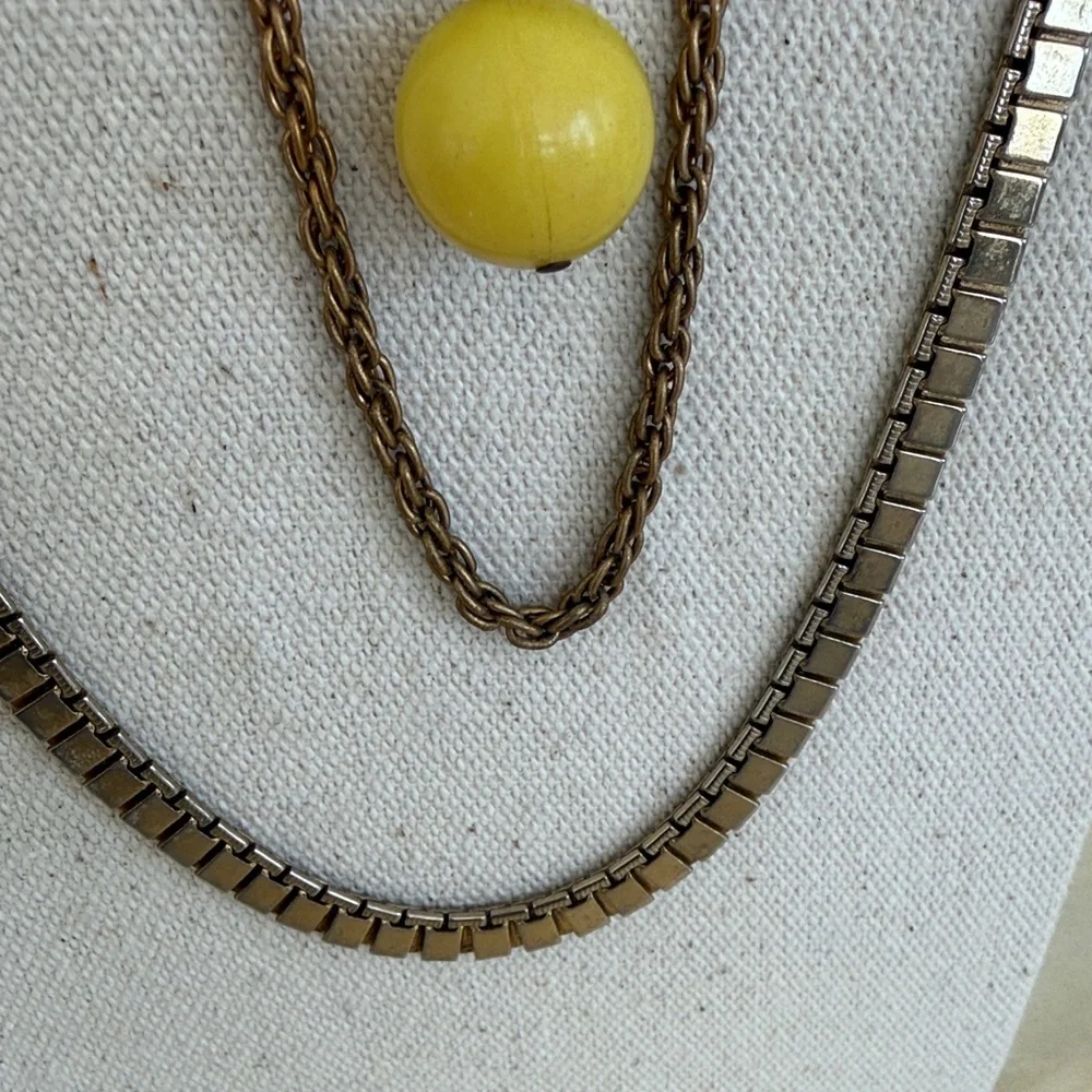 Goldtone and Yellow Layered Necklace Set - Picture 5 of 9
